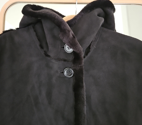 Gallery Black Teddy Jacket - Picture 2 of 6